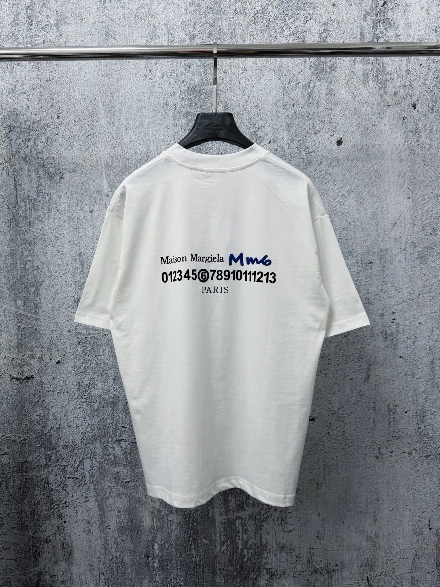 【Maison Margiela】 26ss T logo ， Same Style t Versatile ：Black，White Size：XS-L